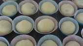Makové muffiny s mandlemi
