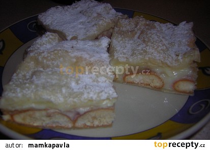 Pudinkové řezy s ovocem