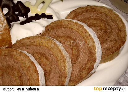 Ořechová roláda bez mouky