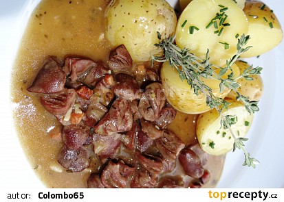Kuřecí srdíčka s tymiánem na cibuli