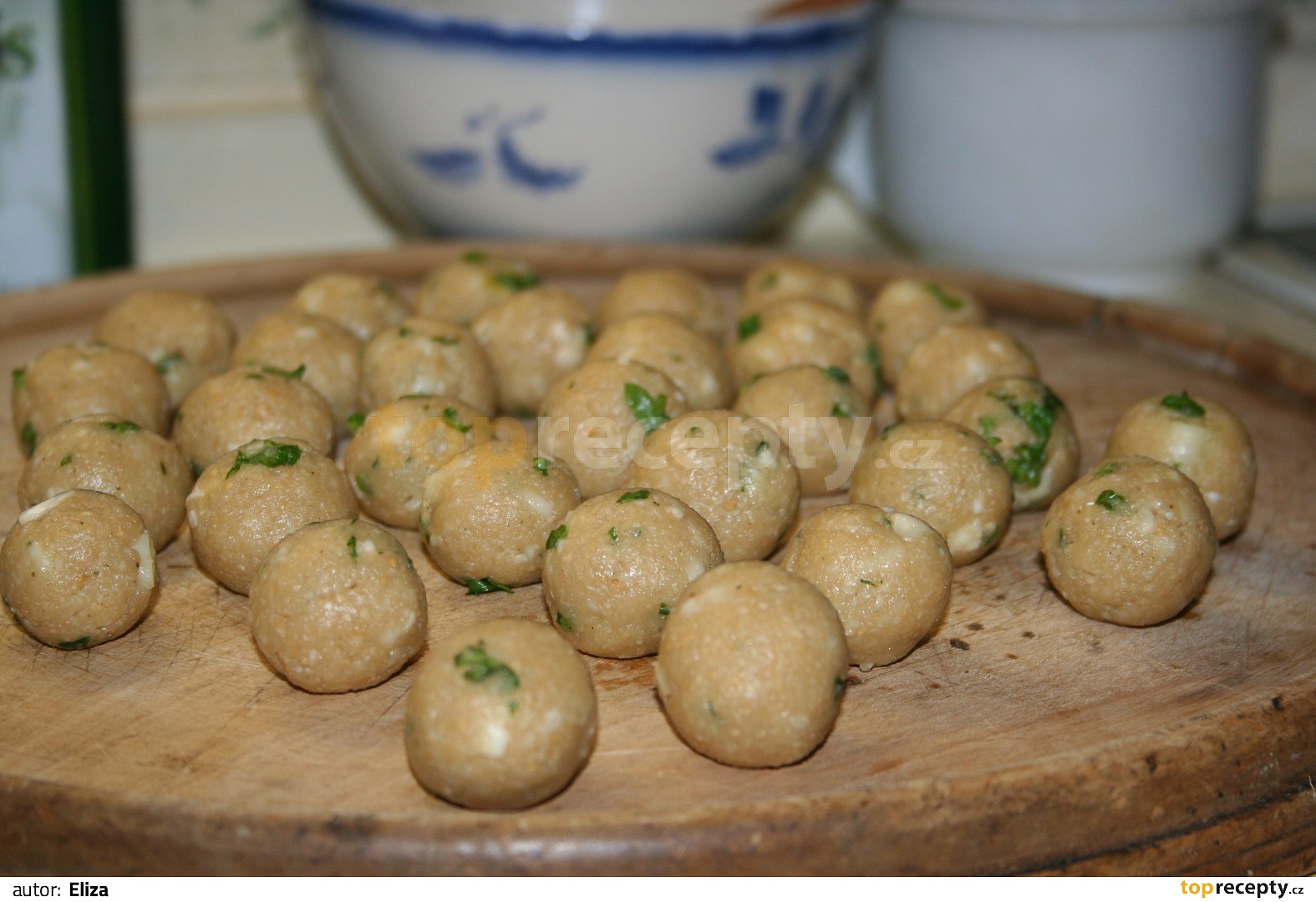 Hermelínové knedlíčky do polévky recept TopRecepty.cz