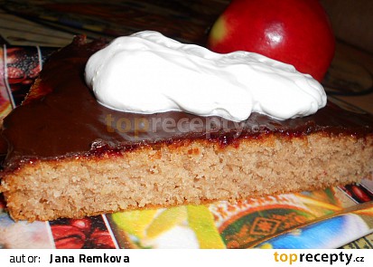Jednoduchý jablečný koláč