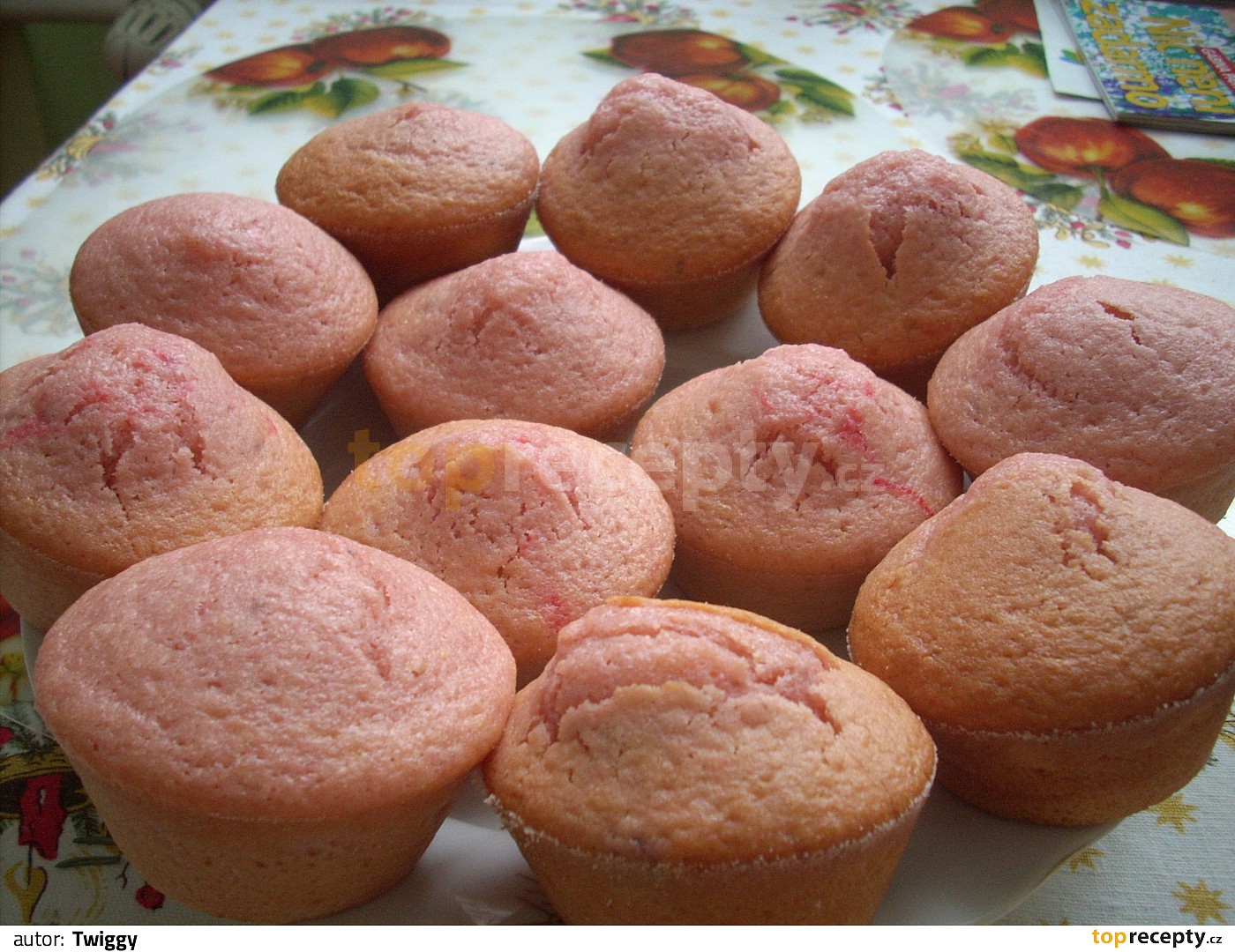 Jogurtové muffiny recept TopRecepty.cz