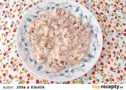 Špekáčkový salát