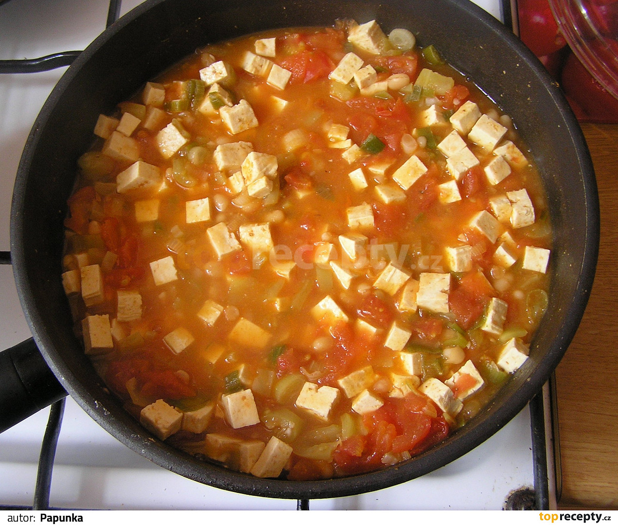 Vegetariánské chilli s tofu recept TopRecepty.cz
