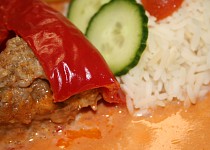 Plněné papriky ve šlehačkové omáčce