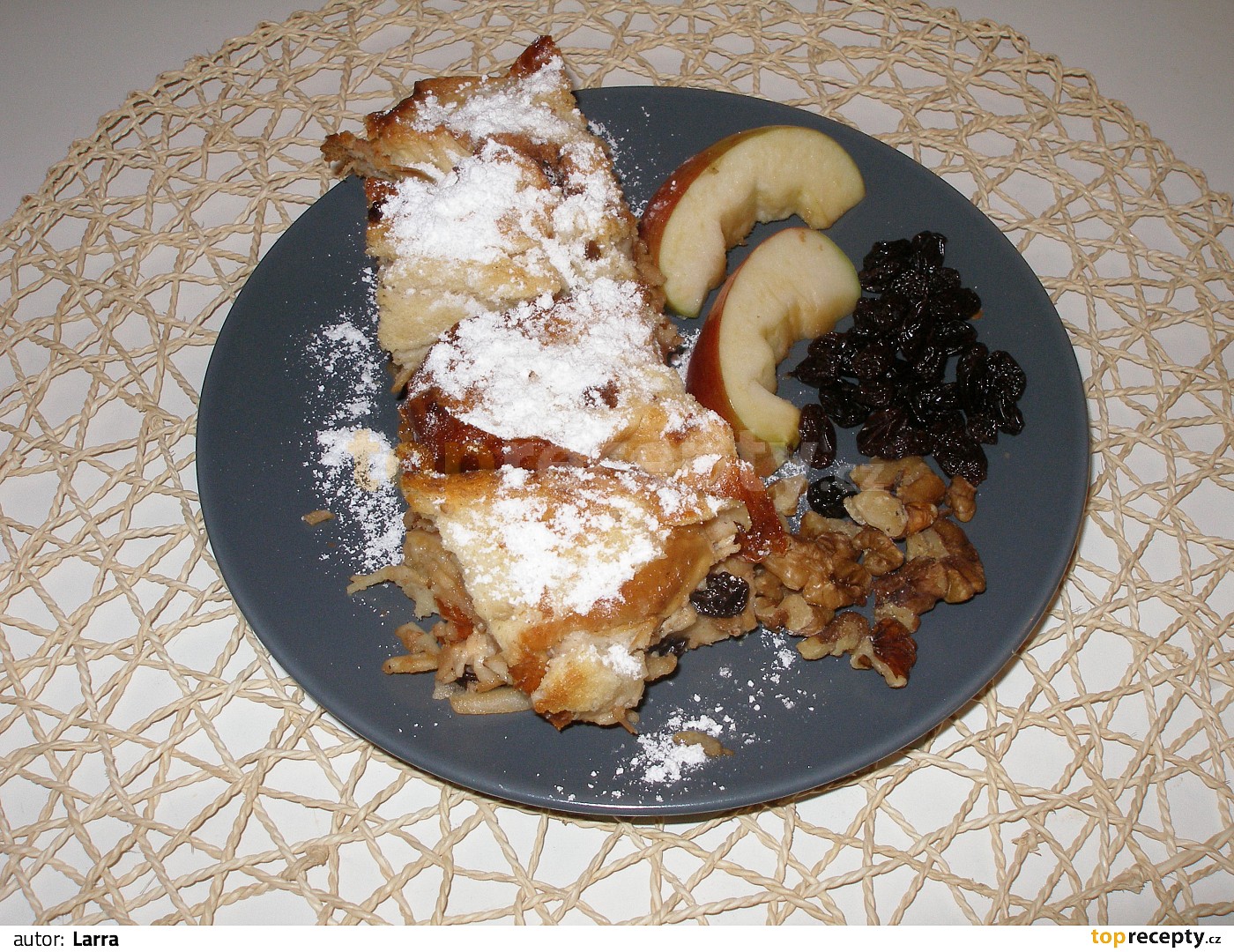 Žemlovka z vánočky recept TopRecepty.cz