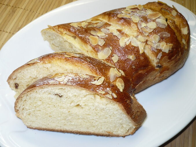 Cukrářská vánočka (mazanec)