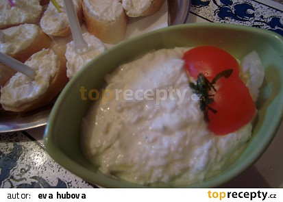 Česnekovo sýrová pomazánka1