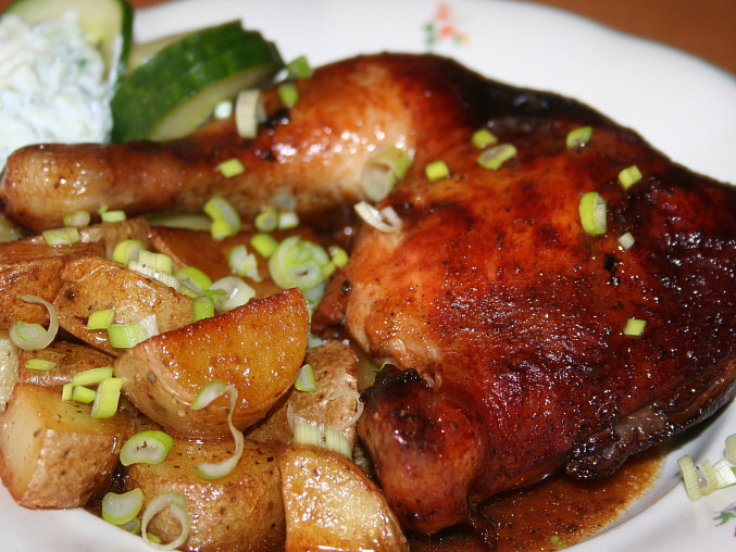 Jak naložit kuřecí stehna na pečení?