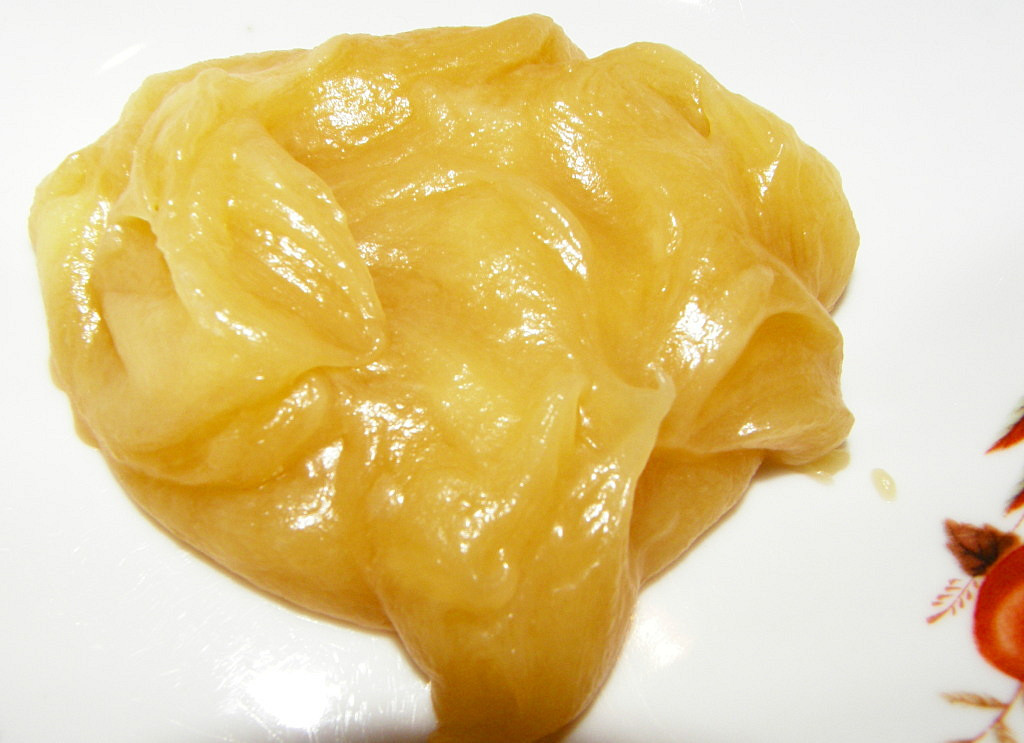 Karamelový krém na dort