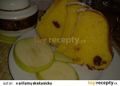 Jablíčkovo-brusinkovo-kokosová bábovka
