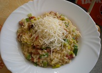 Risotto se sušenými rajčaty a pórkem