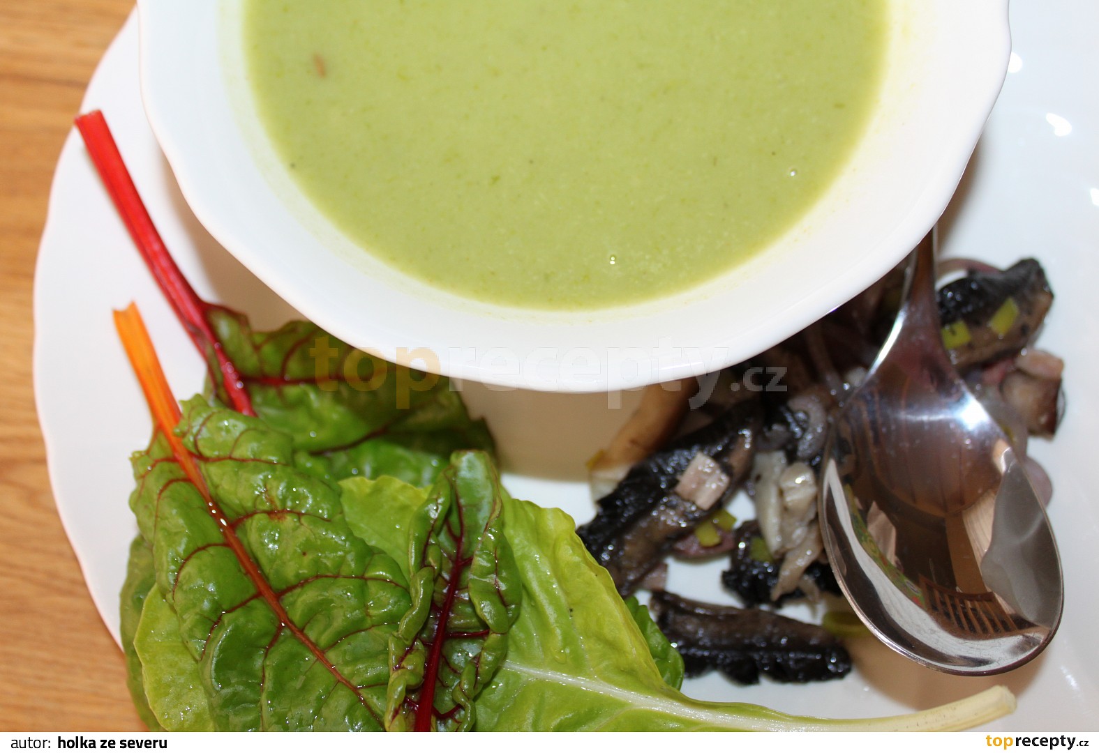 Krémová mangold suppe :-) recept - TopRecepty.cz