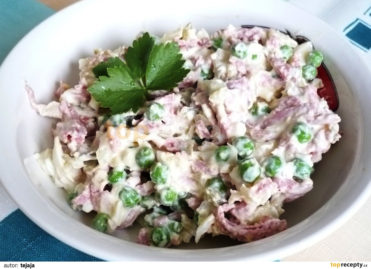 Kjell är äntligen tillbaka som julkalender! Kjell tv4.se