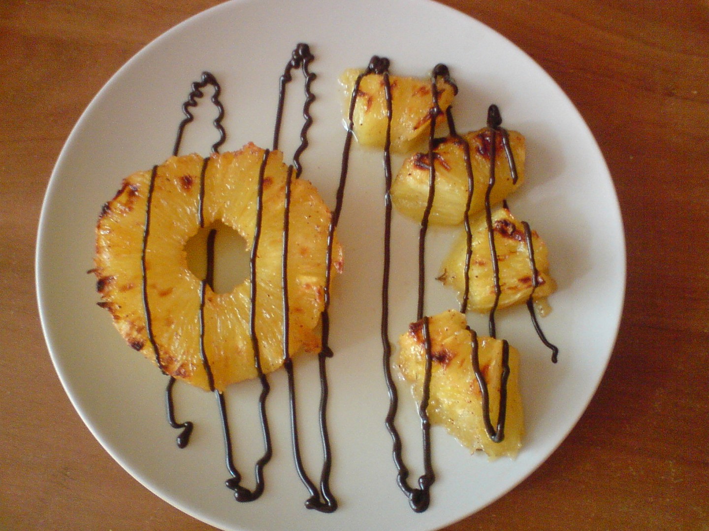 Jak udělat Grilovany ananas?