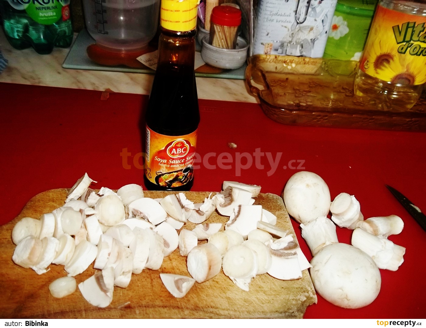 Chutná žampionová omáčka recept TopRecepty.cz