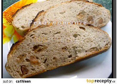 Klasický kváskový chléb se škvarkama (z remosky nebo trouby)