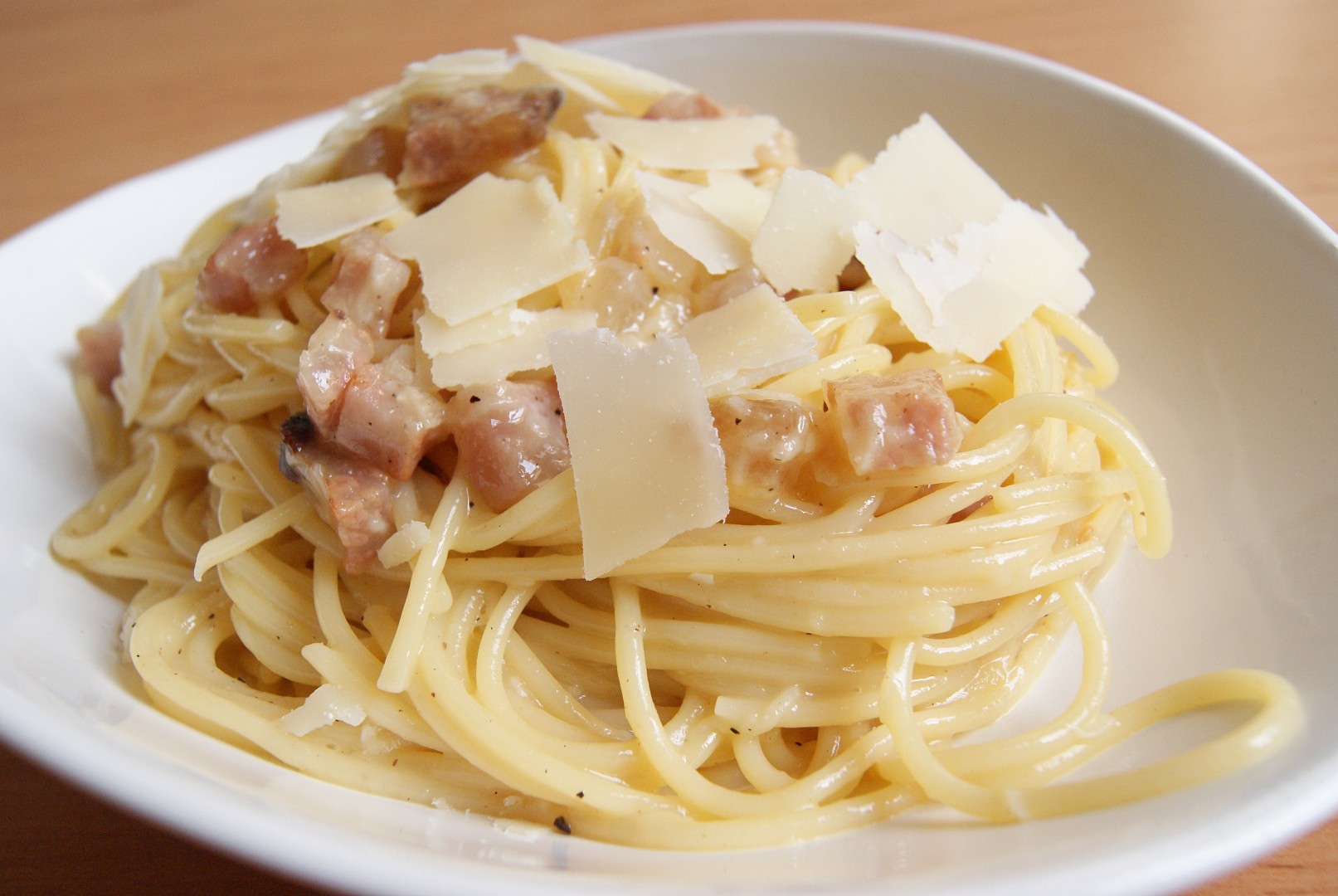 Spaghetti carbonara recept - TopRecepty.cz