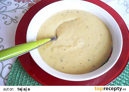 Cuketová polévka s červenou čočkou