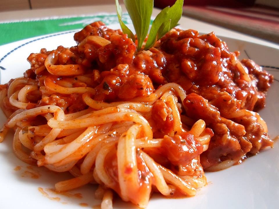 Jak udělat špagety bolognese?