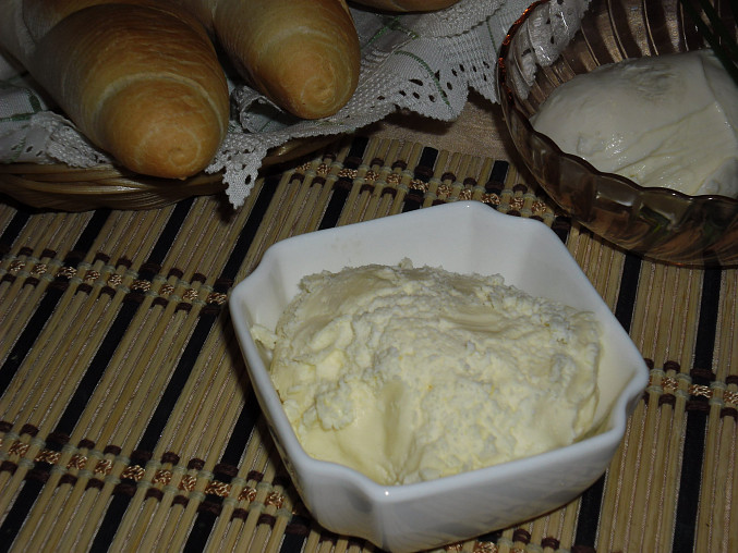 Domácí rychlé máslo