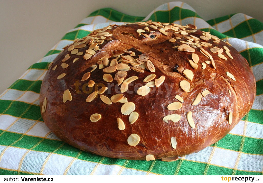 Mandlový mazanec recept TopRecepty.cz
