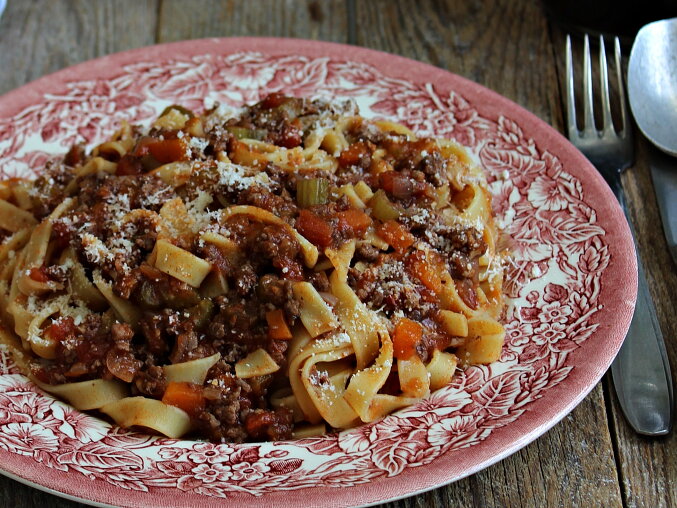 Boloňská omáčka (ragú à la bolognese)