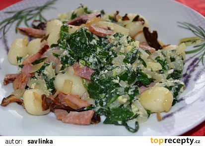 Gnocchi se špenátem z medvědího česneku