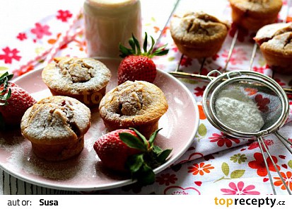 Jahodové muffiny z rýžové mouky