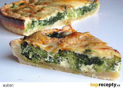 Quiche se špenátem a brokolicí