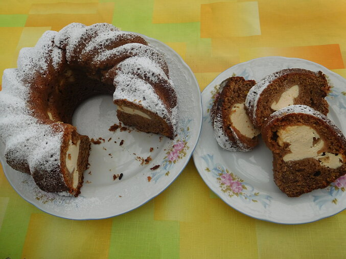 Kakaová bábovka s tvarohem