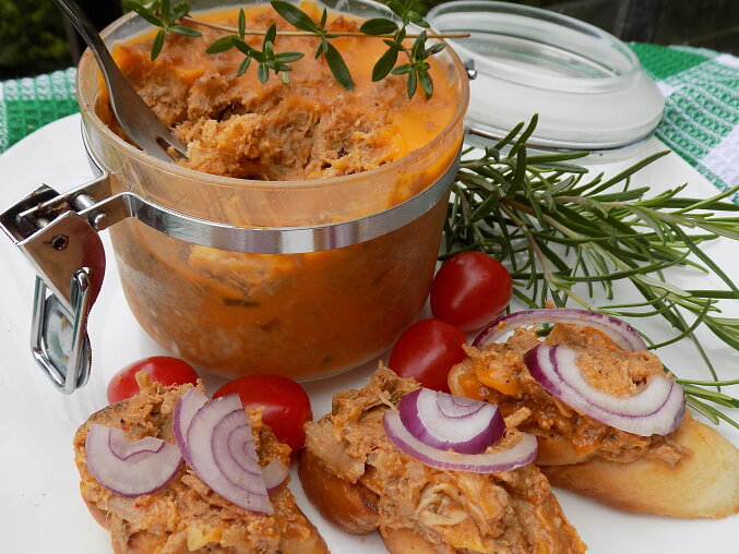"Rillettes" z pečeného bůčku