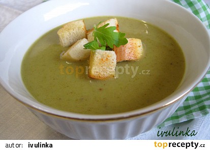 Krémová polévka z pórku a cibule