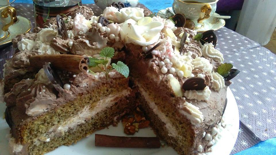 orechový dort s čokoládou 