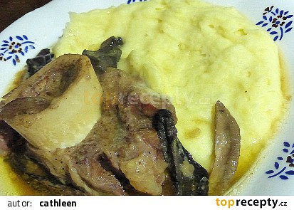 Ossobucco se sušenými houbami
