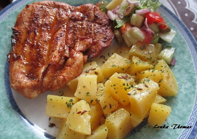 Kureci Steak Na Grilu () Kureci Steak Na Grilu