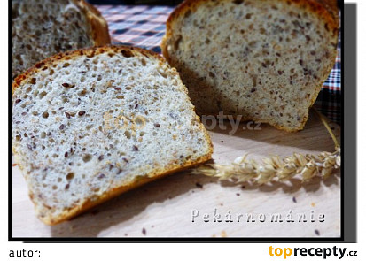Toustový vícezrnný chléb