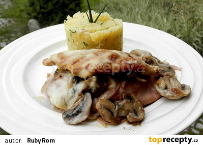 Pražské kuře s omáčkou mornay