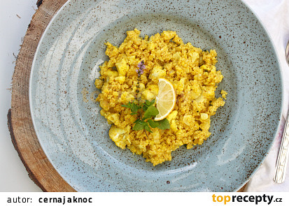 Quinoa s květákem