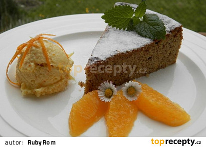 Pomerančový dort s pomerančovou zmrzlinou