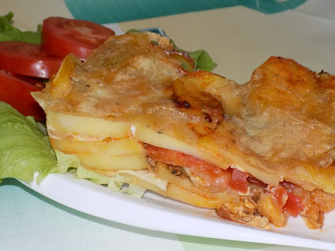 Brambory zapečené s tymiánem a tvarůžky