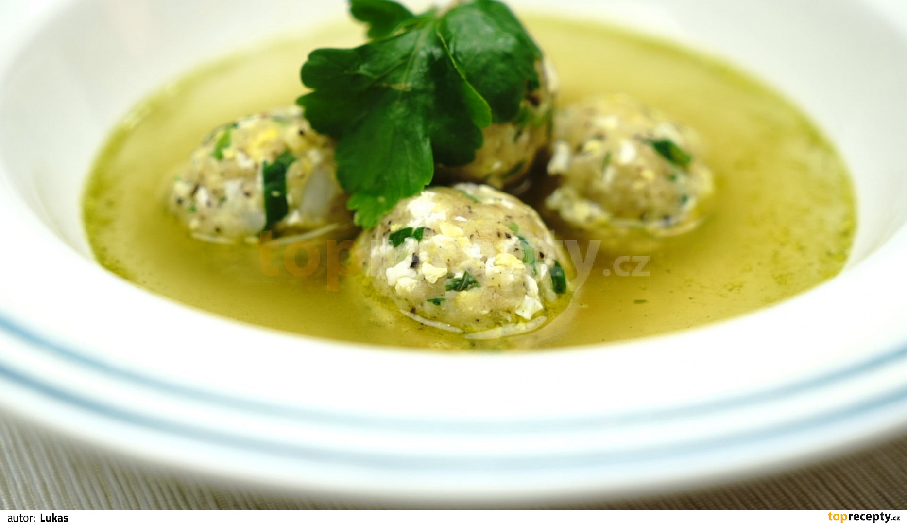 Knedlíčky do polévky z míchaných vajíček recept TopRecepty.cz