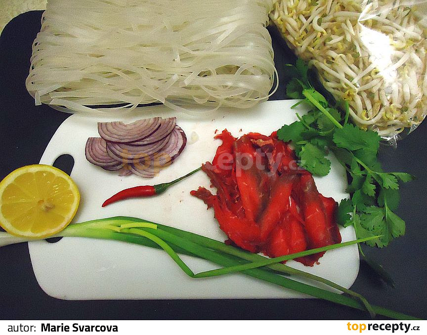 Vietnamská polévka pho bo recept - TopRecepty.cz