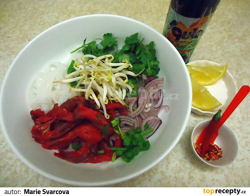 Vietnamská polévka pho bo recept - TopRecepty.cz