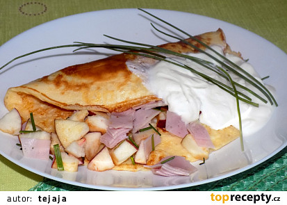 Jablkovo-šunková omeleta