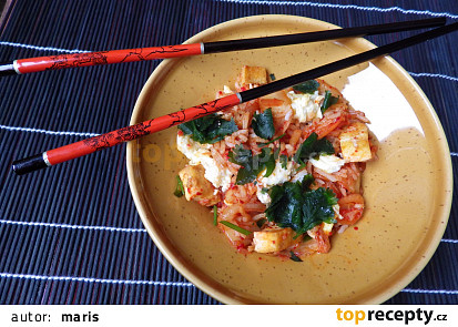 Rýže s kimchi a tofu