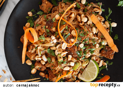 Pad Thai s tempehem
