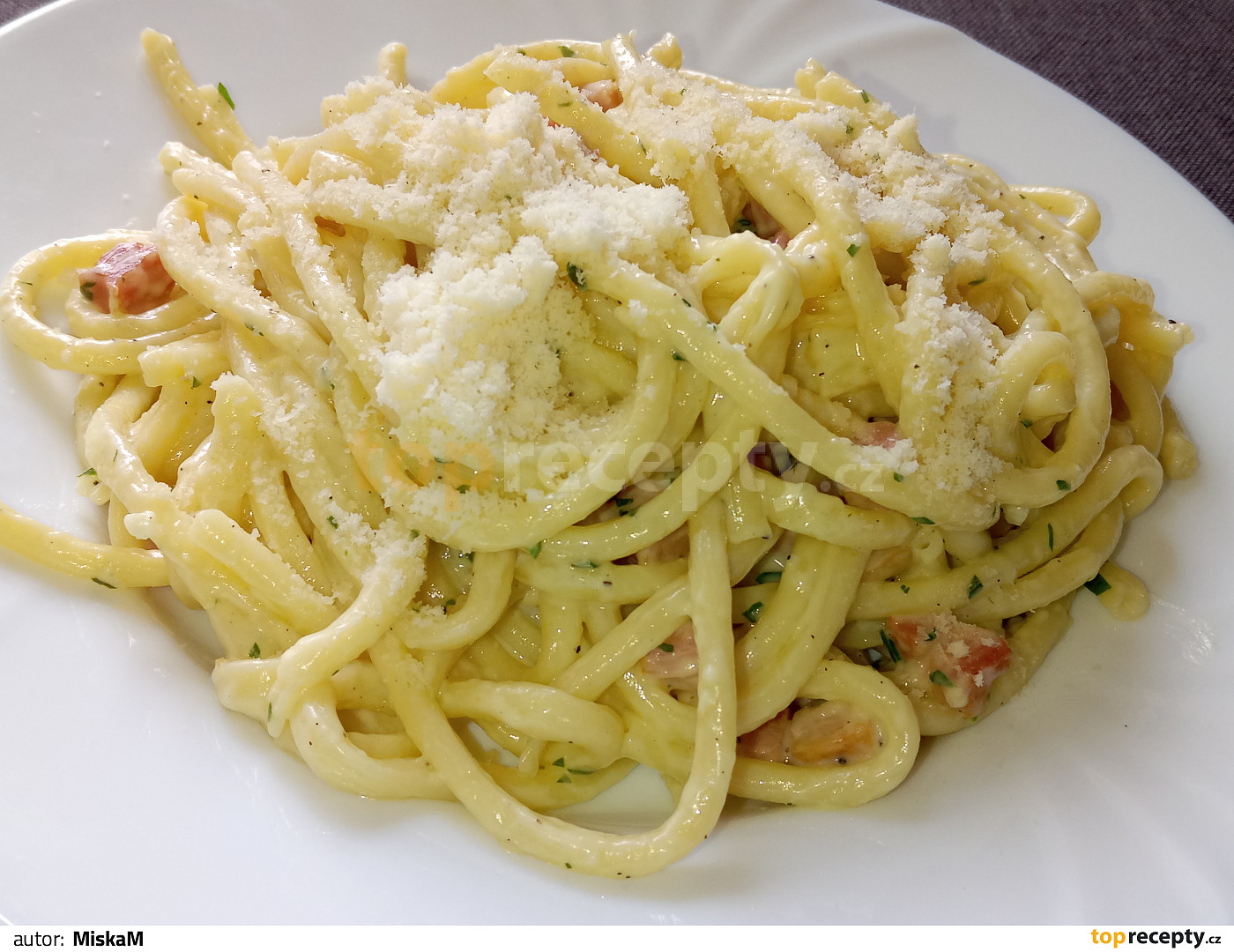 Jednoduché špagety à la Carbonara recept - TopRecepty.cz