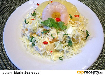 Krevetový salát s ananasem a jogurtem